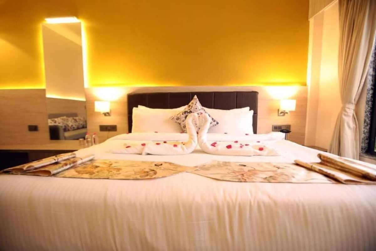Solitaire Resorts Udaipur Exterior photo